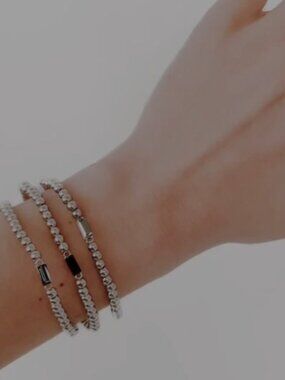 Metallic Black Glass Bead Stretch Bracelet- New